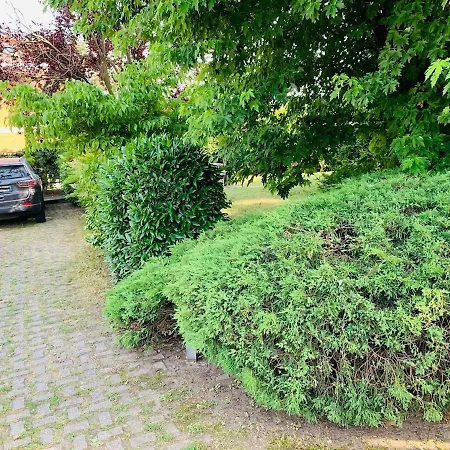 Near Como, Charming With Fireplace Grandate